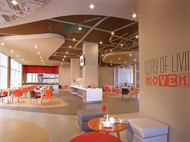 Ibis Surabaya City Center Экстерьер фото
